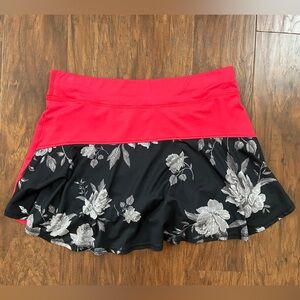 Sofibella Floral Black and Red sthletic skirt, pickleball/tennis, like new